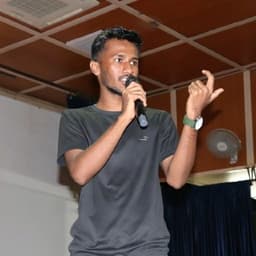 Pratik Naik profile photo