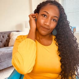 Chloe Yates profile photo